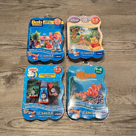 VTech V. Smile Console And Art Studio New Damaged Box + 4 used smartridges - Picture 10 of 10